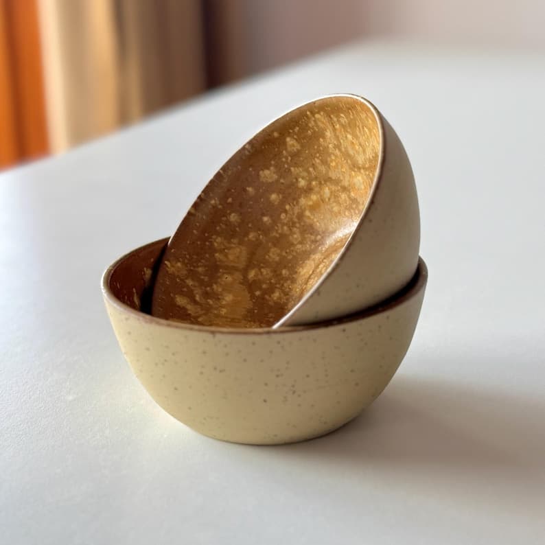 Cream Stoneware Bowl